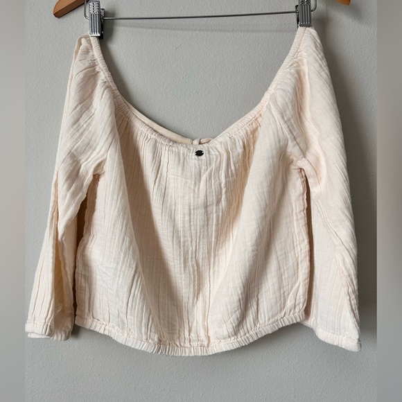 Roxy Cream Off-Shoulder Blouse - Picture 3 of 8
